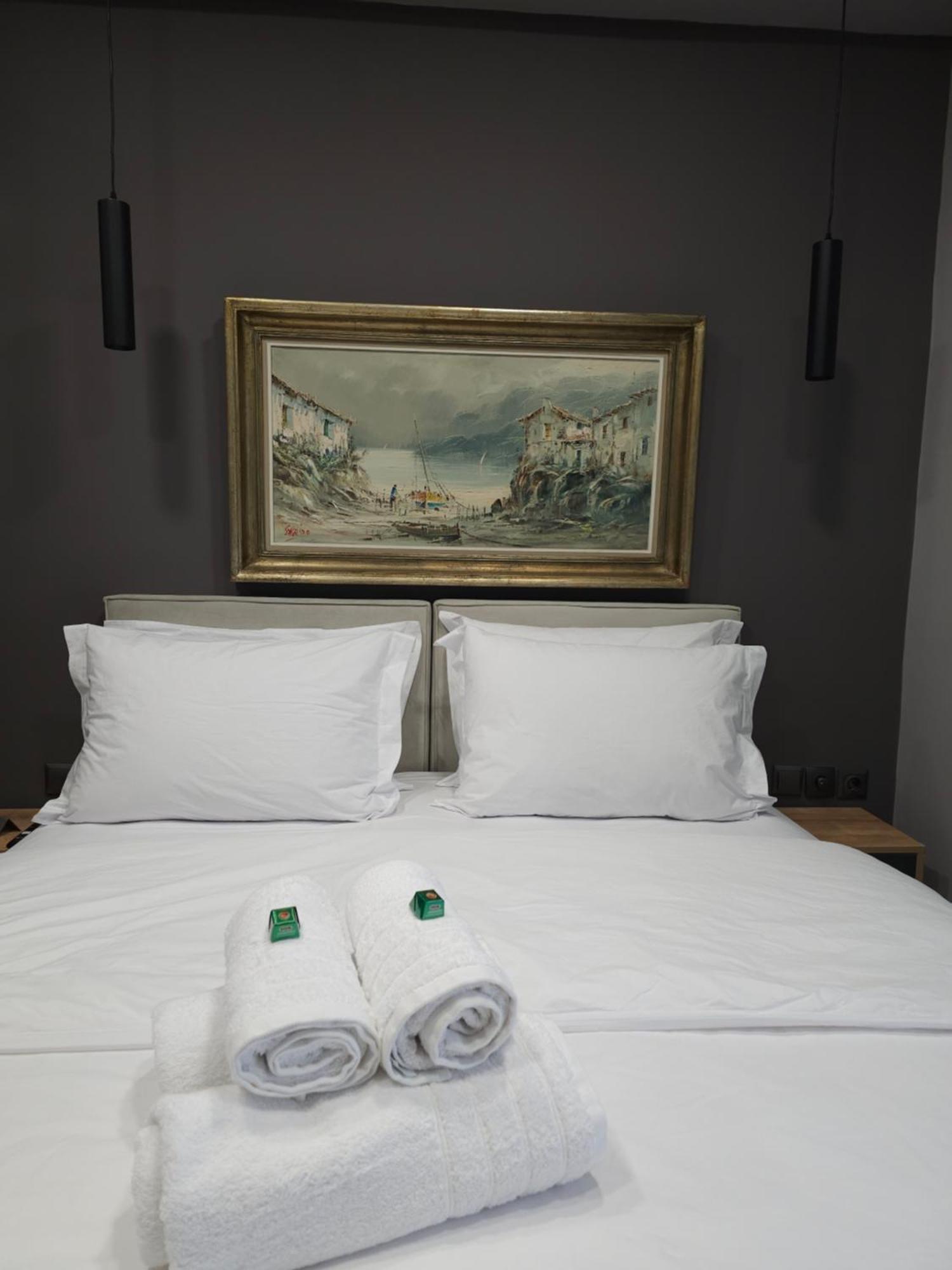 Dione Luxury Business Suite In The Heart Of Athènes Extérieur photo