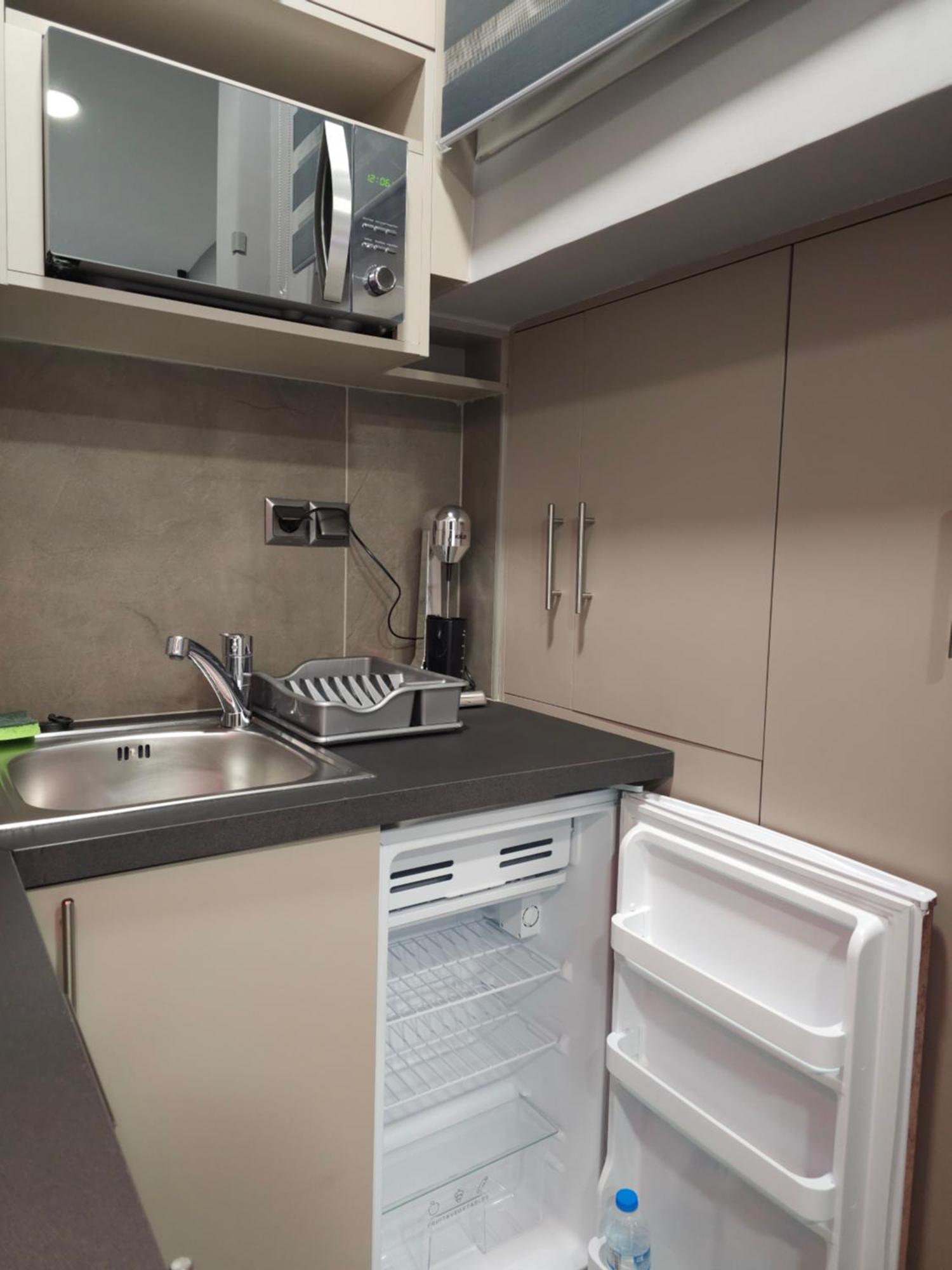 Dione Luxury Business Suite In The Heart Of Athènes Extérieur photo